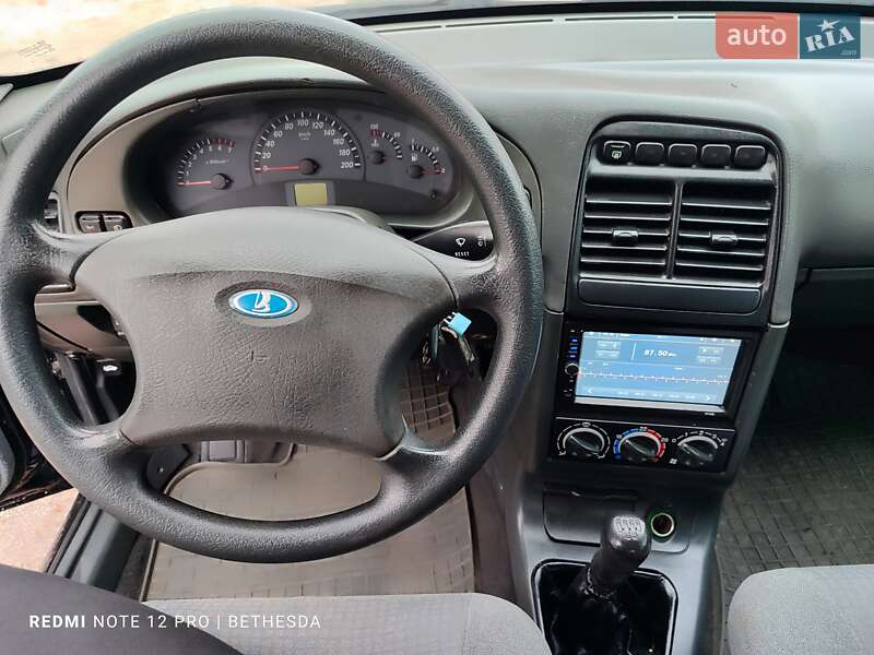 Хэтчбек ВАЗ / Lada 2112 2008 в Козельщине