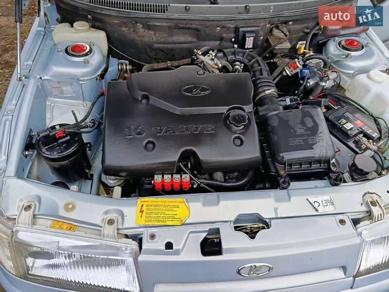 Хэтчбек ВАЗ / Lada 2112 2005 в Сребном