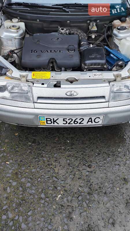 Хетчбек ВАЗ / Lada 2112 2006 в Вараші