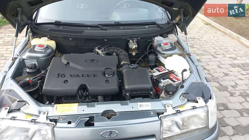 Хэтчбек ВАЗ / Lada 2112 2006 в Николаеве фото 41 Хэтчбек ВАЗ / Lada 2112 2006 в Николаеве