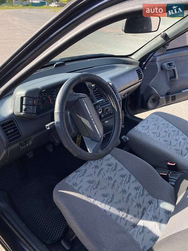 Хэтчбек ВАЗ / Lada 2112 2007 в Брусилове