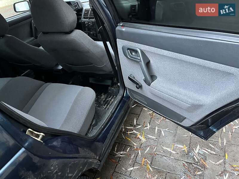 Хэтчбек ВАЗ / Lada 2112 2007 в Староконстантинове