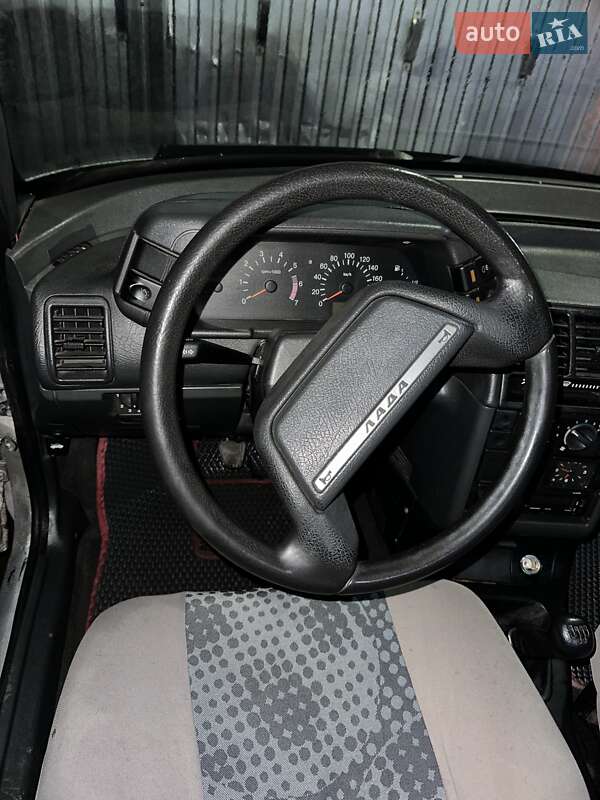 Хэтчбек ВАЗ / Lada 2112 2005 в Калиновке