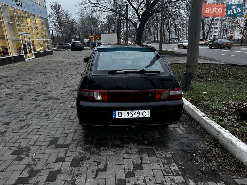 Хэтчбек ВАЗ / Lada 2112 2008 в Харькове