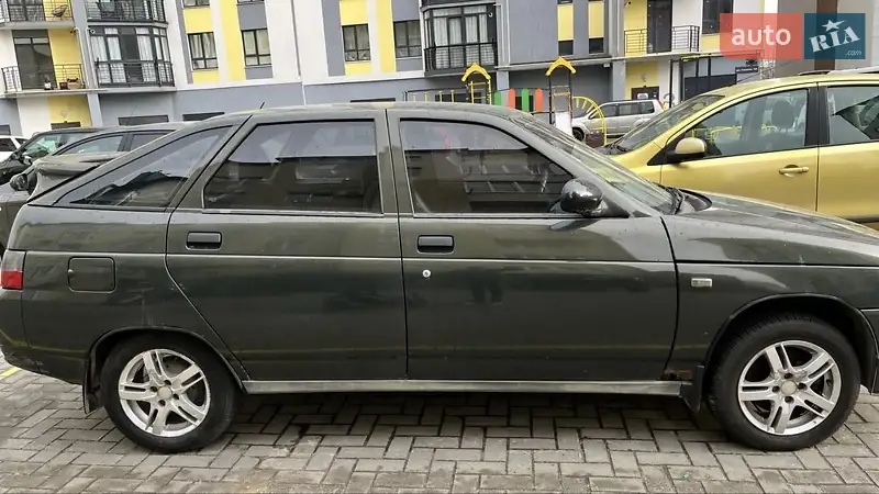 ВАЗ / Lada 2112