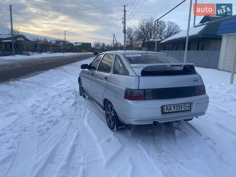 Хэтчбек ВАЗ / Lada 2112 2007 в Врадиевке