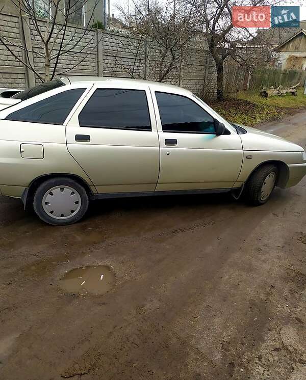 Хэтчбек ВАЗ / Lada 2112 2006 в Днепре