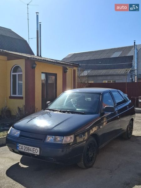 Хэтчбек ВАЗ / Lada 2112 2005 в Борисполе