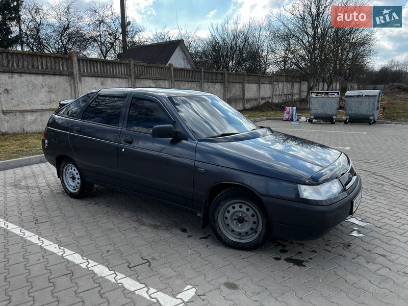Хэтчбек ВАЗ / Lada 2112 2008 в Виннице