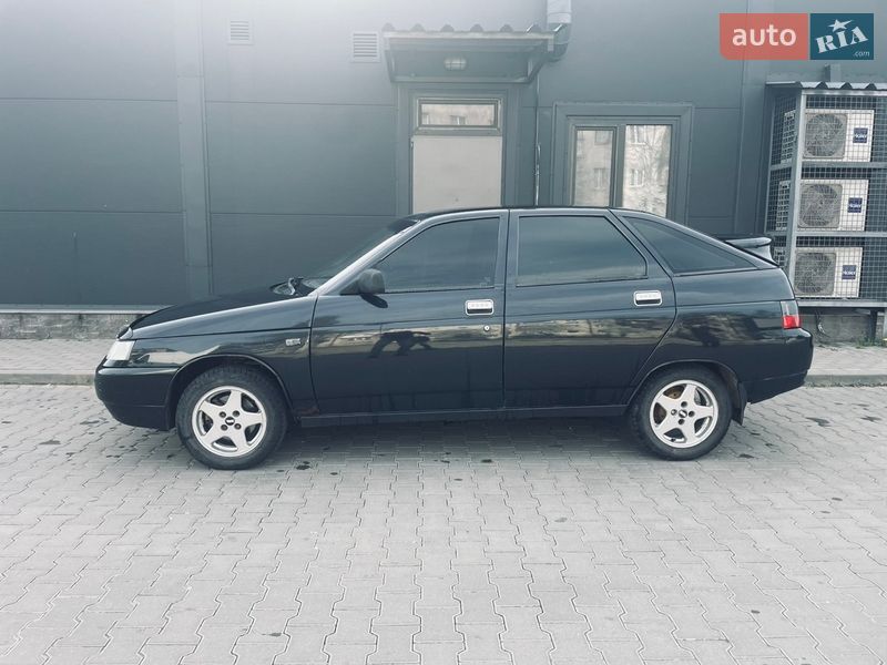 ВАЗ / Lada 2112 2006