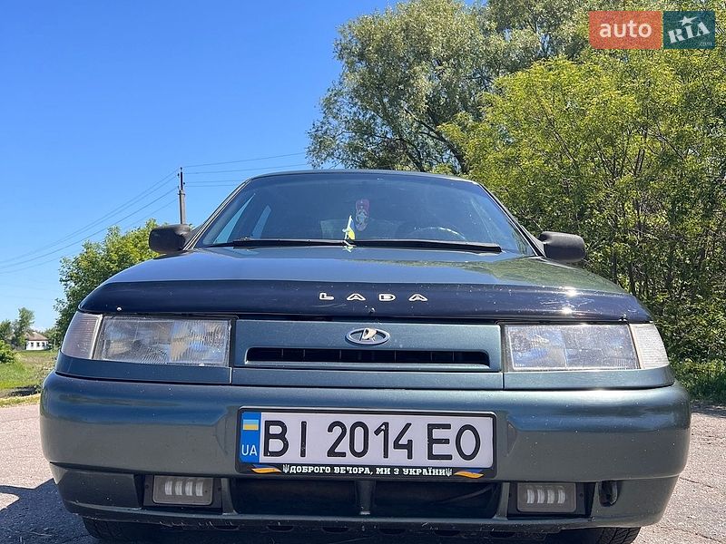 Хэтчбек ВАЗ / Lada 2112 2006 в Хороле