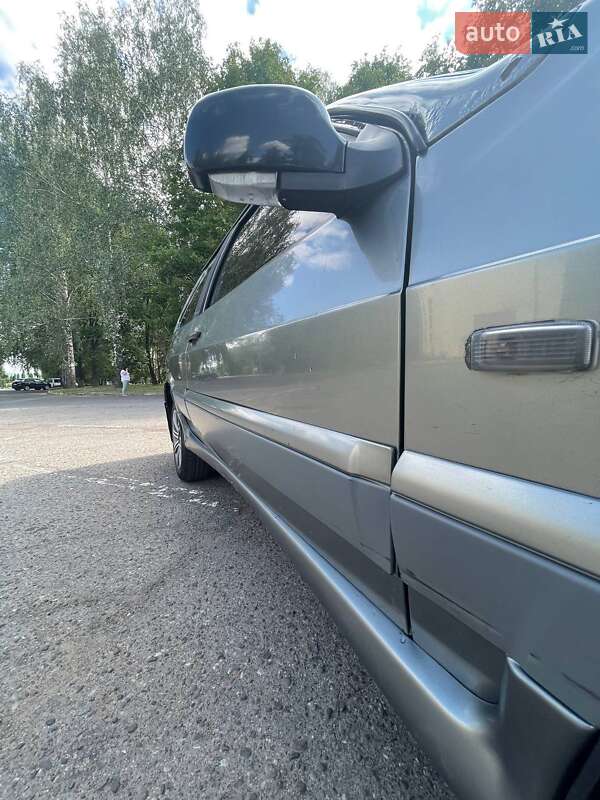 Хэтчбек ВАЗ / Lada 2113 Samara 2007 в Черновцах