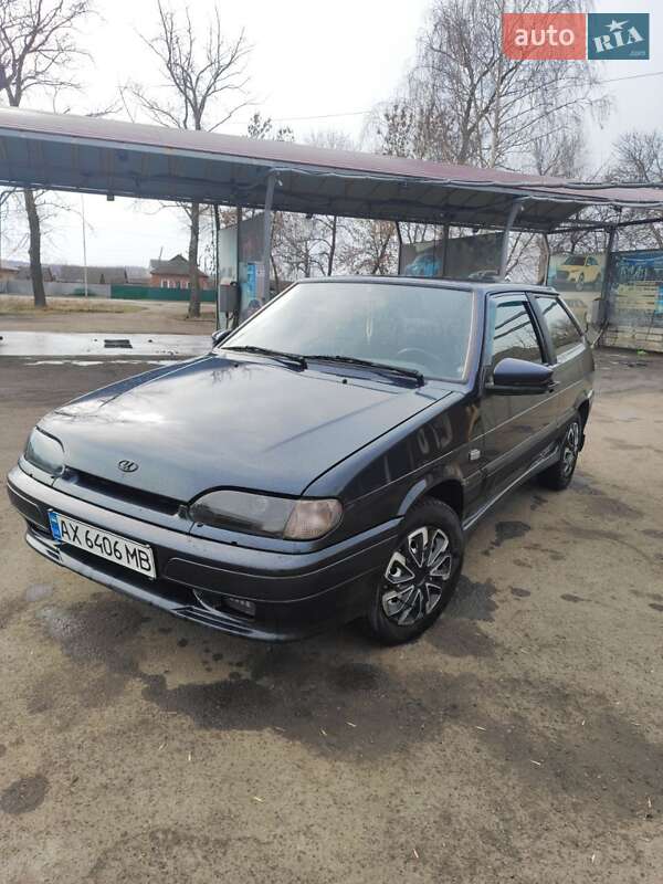 Хэтчбек ВАЗ / Lada 2113 Samara 2005 в Краснограде