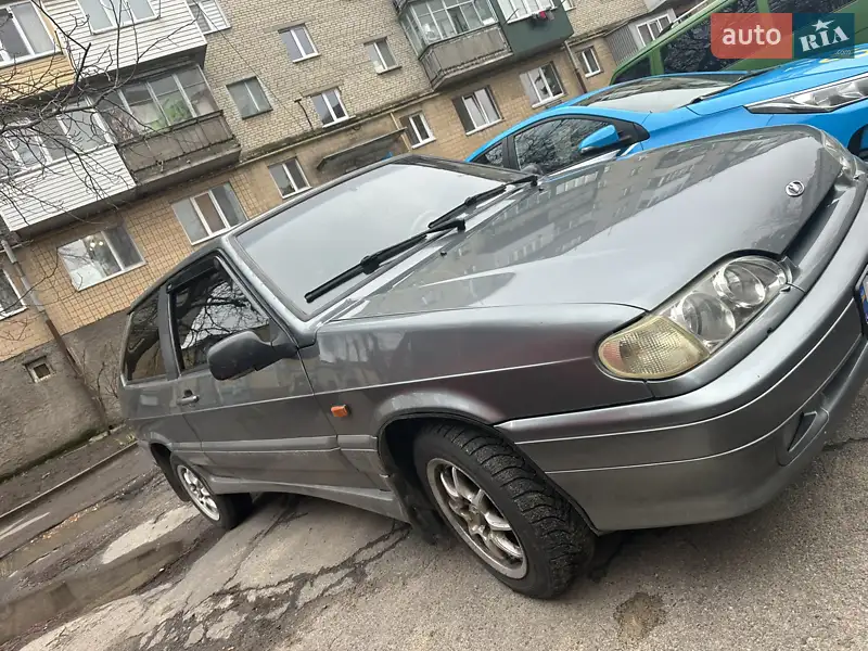 ВАЗ / Lada 2113 Samara 2005