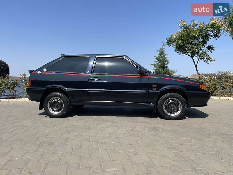 Хэтчбек ВАЗ / Lada 2113 Samara 2006 в Николаеве