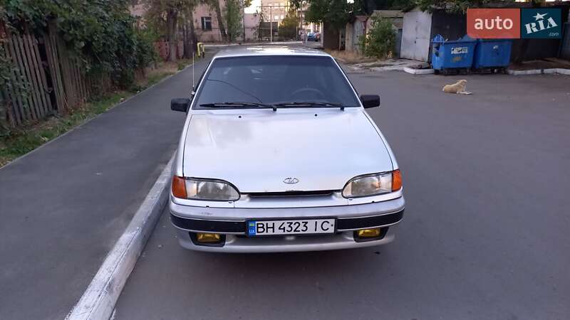 Хэтчбек ВАЗ 2113 Samara 2005 в 
