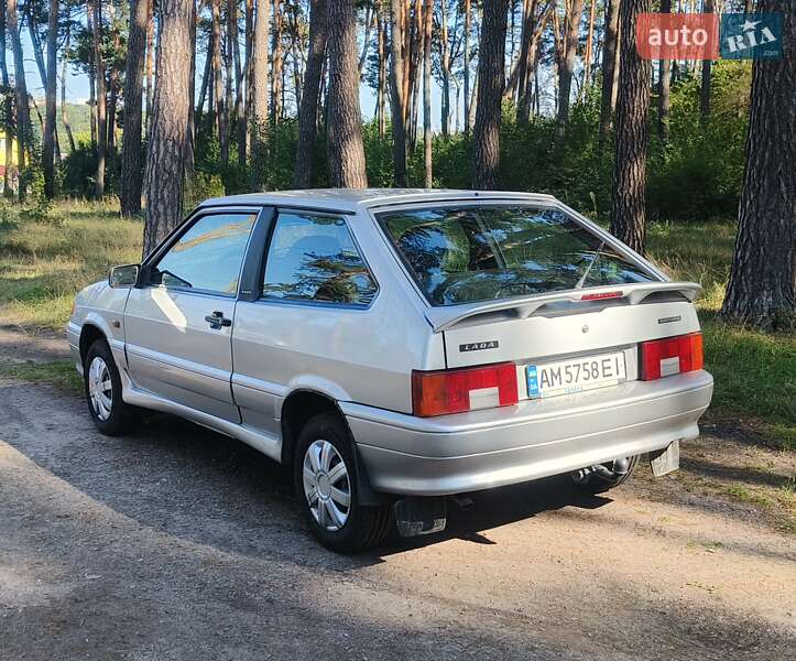 Хэтчбек ВАЗ / Lada 2113 Samara 2007 в Житомире