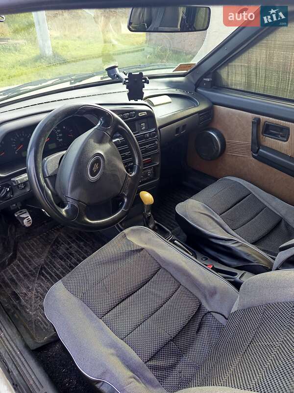 Хэтчбек ВАЗ / Lada 2113 Samara 2005 в Новом Буге