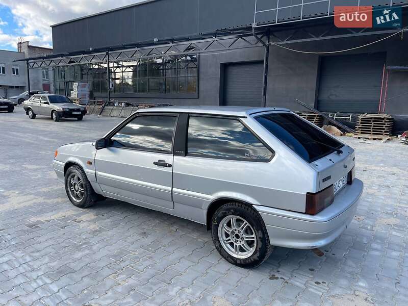 Хэтчбек ВАЗ / Lada 2113 Samara 2007 в Тернополе фото 4 Хэтчбек ВАЗ / Lada 2113 Samara 2007 в Тернополе