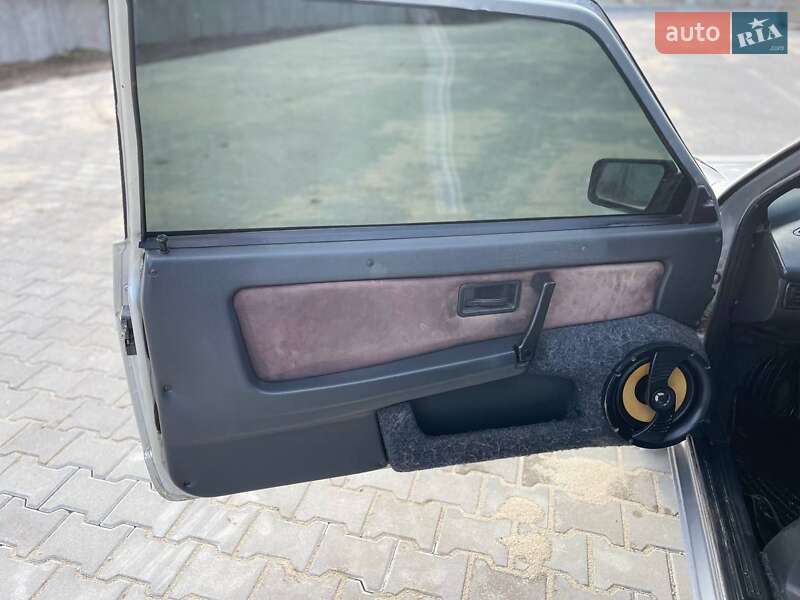 Хэтчбек ВАЗ / Lada 2113 Samara 2007 в Тернополе фото 18 Хэтчбек ВАЗ / Lada 2113 Samara 2007 в Тернополе