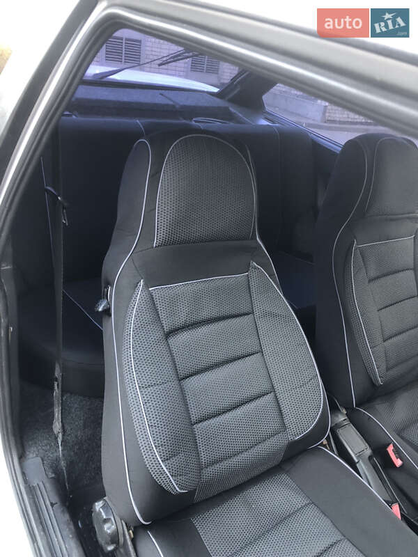 Хэтчбек ВАЗ / Lada 2113 Samara 2011 в Черкассах фото 7 Хэтчбек ВАЗ / Lada 2113 Samara 2011 в Черкассах