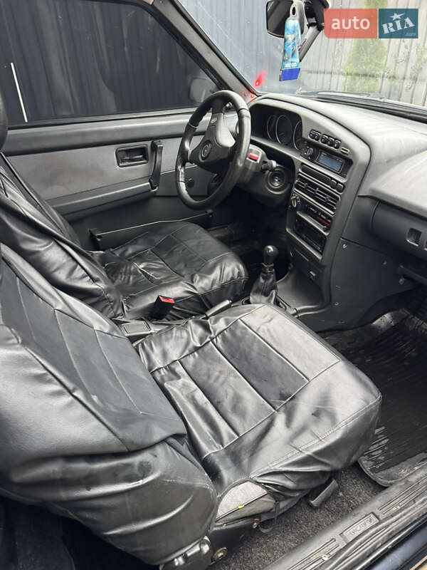 Хетчбек ВАЗ / Lada 2113 Samara 2008 в Житомирі фото 11 Хетчбек ВАЗ / Lada 2113 Samara 2008 в Житомирі