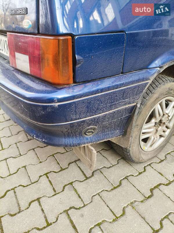 Хэтчбек ВАЗ / Lada 2113 Samara 2005 в Житомире