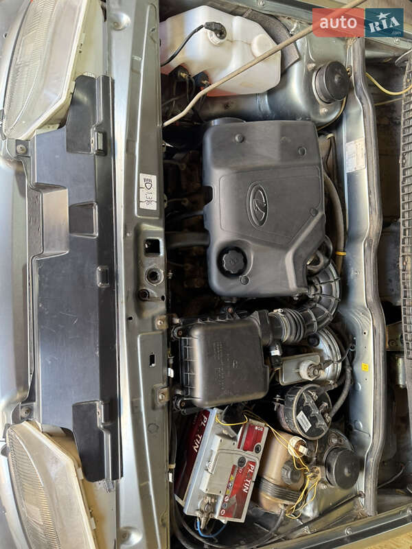 Хетчбек ВАЗ / Lada 2113 Samara 2008 в Запоріжжі фото 3 Хетчбек ВАЗ / Lada 2113 Samara 2008 в Запоріжжі