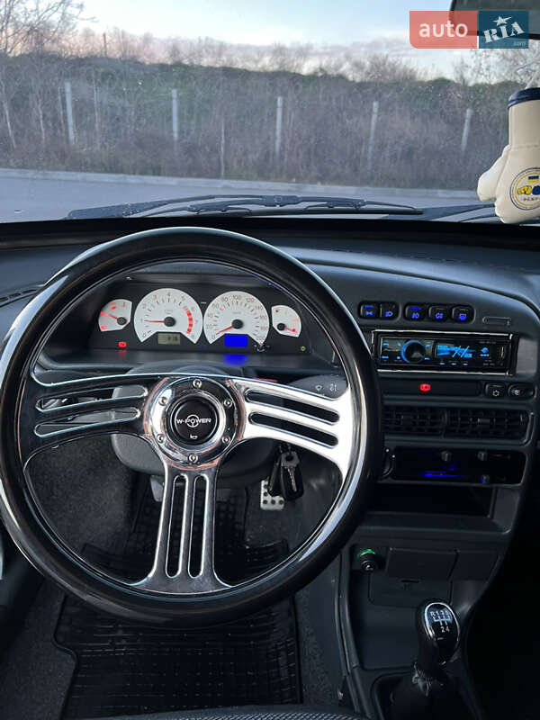 Хетчбек ВАЗ / Lada 2113 Samara 2011 в Вінниці