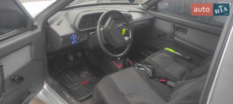 Хетчбек ВАЗ / Lada 2113 Samara 2008 в Білій Церкві фото 7 Хетчбек ВАЗ / Lada 2113 Samara 2008 в Білій Церкві