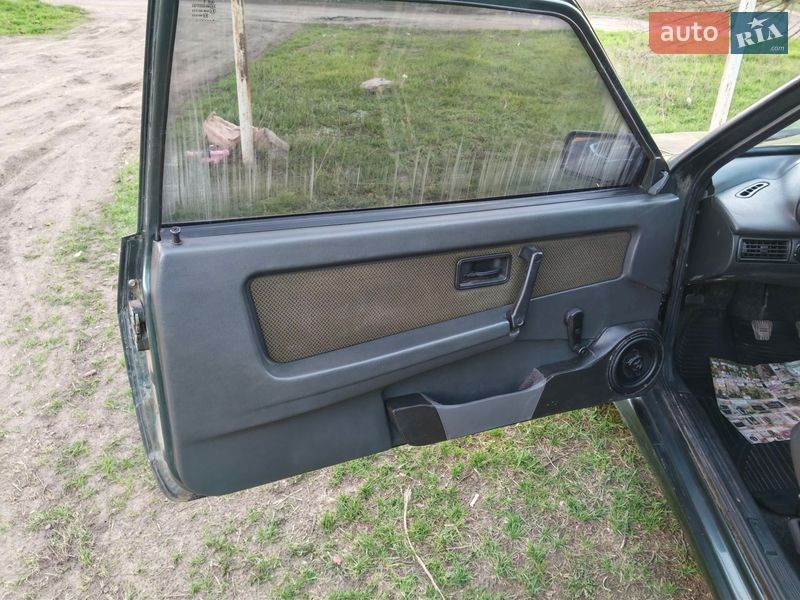 Хэтчбек ВАЗ / Lada 2113 Samara 2006 в Первомайске