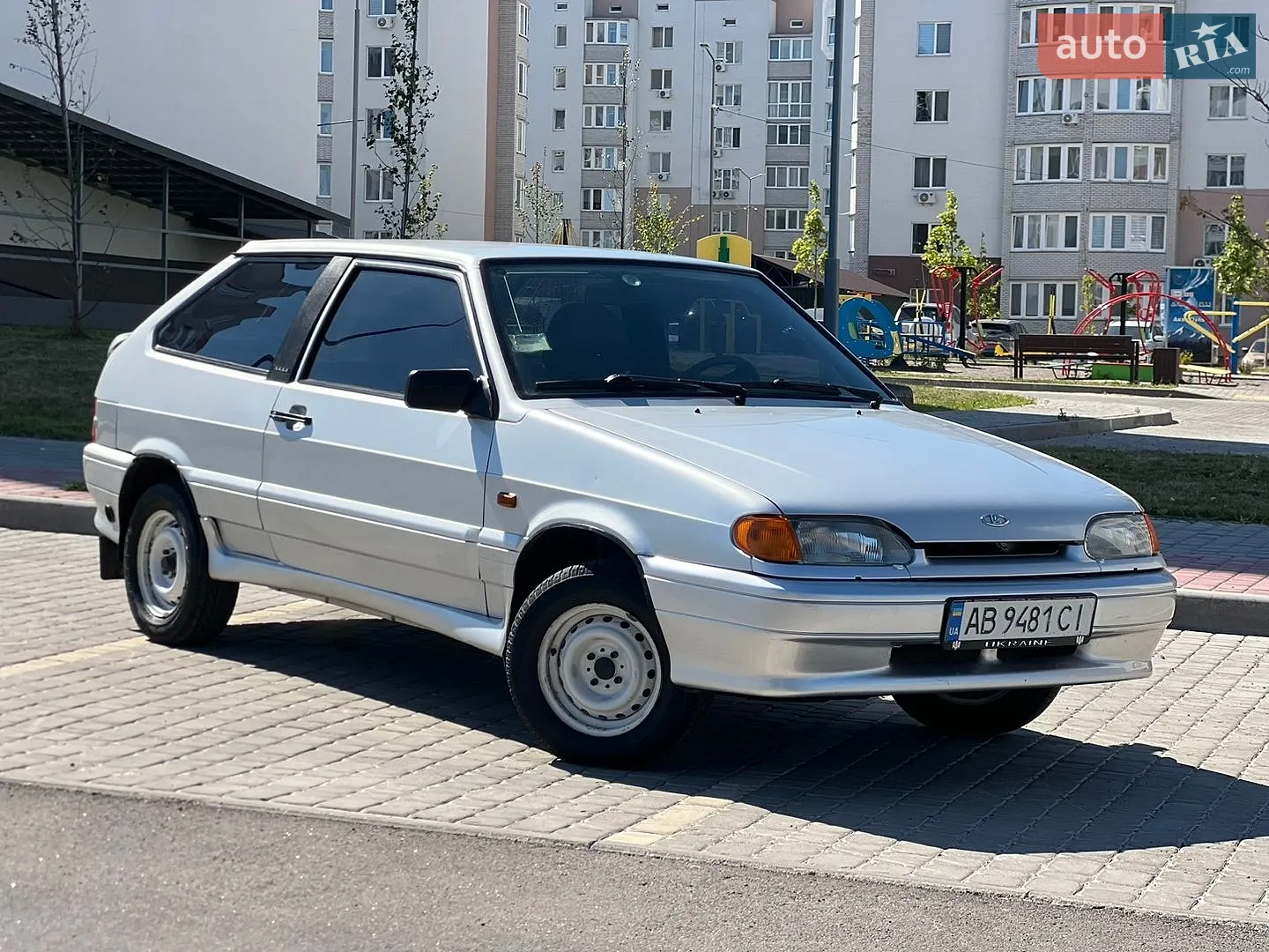 VAZ-Lada 2113 Samara 2010 VIN XTA211340A4851597 фото оголошення 4 з 20