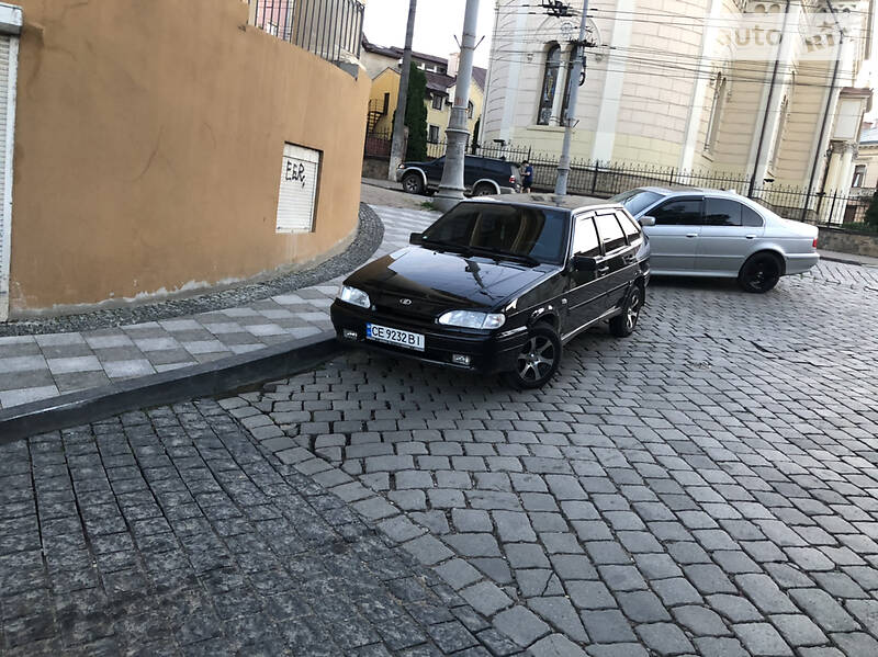 Хетчбек ВАЗ / Lada 2114 Samara 2010 в Чернівцях