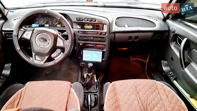 Хэтчбек ВАЗ / Lada 2114 Samara 2005 в Умани