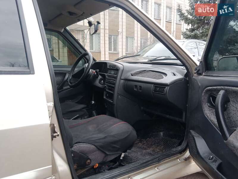 Хэтчбек ВАЗ / Lada 2114 Samara 2006 в Андрушевке