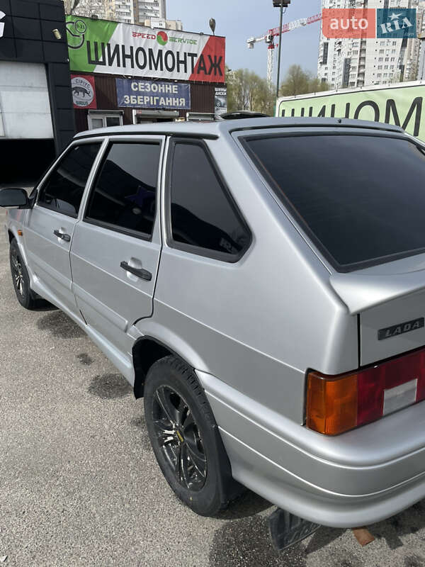 Хэтчбек ВАЗ / Lada 2114 Samara 2011 в Киеве