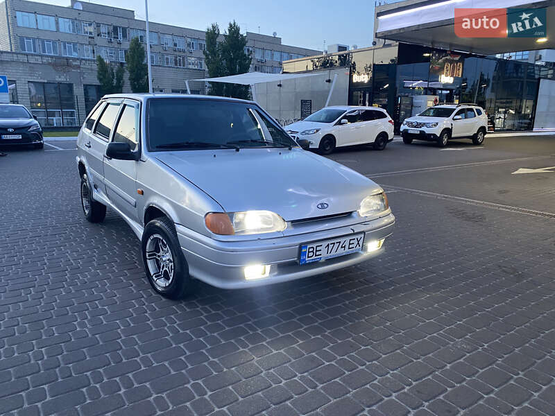Хэтчбек ВАЗ / Lada 2114 Samara 2013 в Киеве