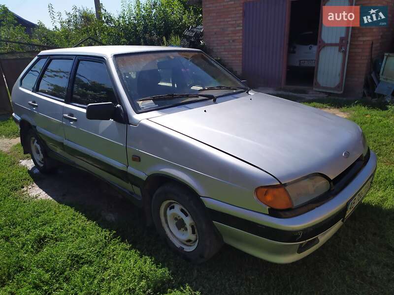 Хэтчбек ВАЗ / Lada 2114 Samara 2004 в Виннице