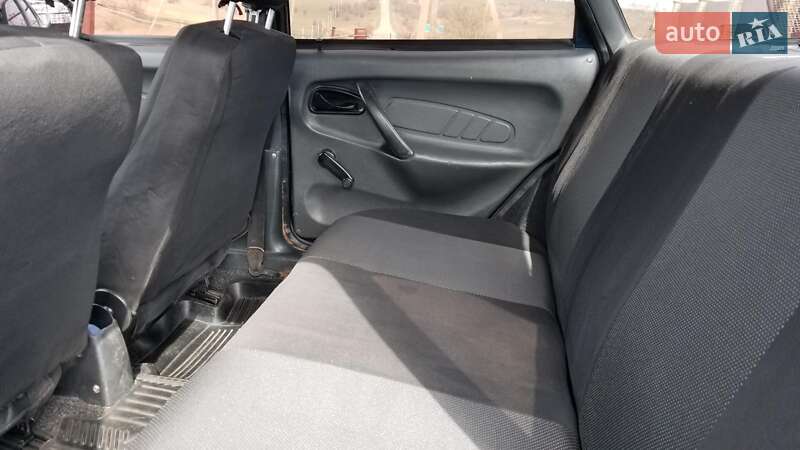 Хэтчбек ВАЗ / Lada 2114 Samara 2007 в Одессе фото 9 Хэтчбек ВАЗ / Lada 2114 Samara 2007 в Одессе