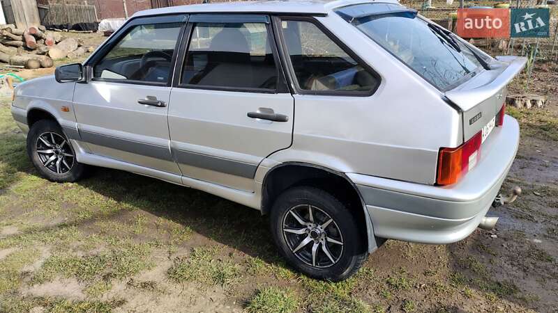 Хэтчбек ВАЗ / Lada 2114 Samara 2004 в Монастырище