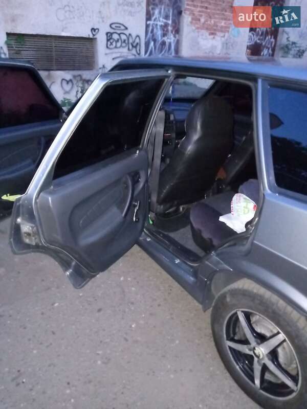 Хэтчбек ВАЗ / Lada 2114 Samara 2011 в Ужгороде