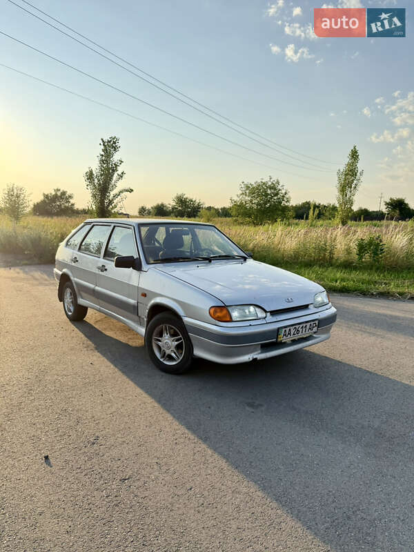 Хэтчбек ВАЗ / Lada 2114 Samara 2005 в Обухове