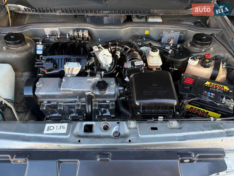 Хэтчбек ВАЗ / Lada 2114 Samara 2011 в Сумах