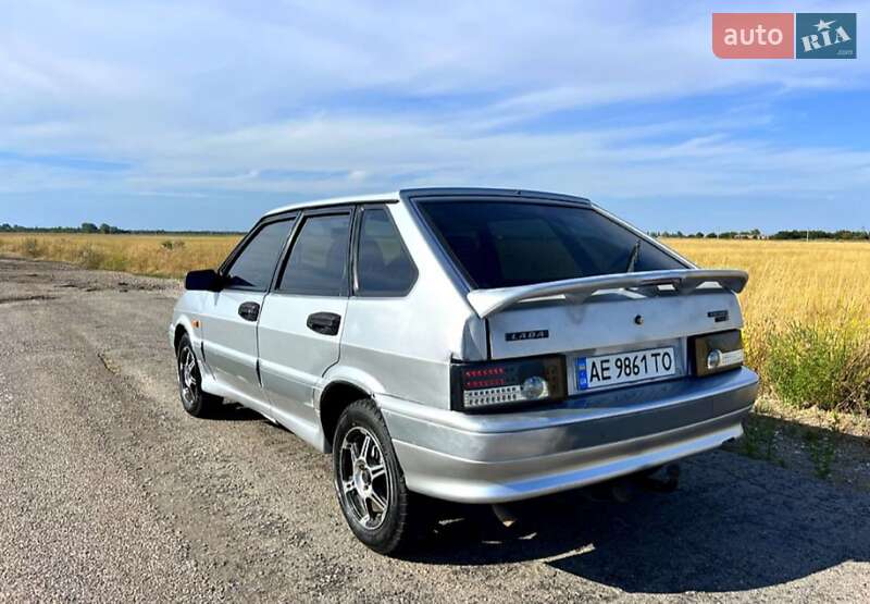Хэтчбек ВАЗ / Lada 2114 Samara 2004 в Днепре
