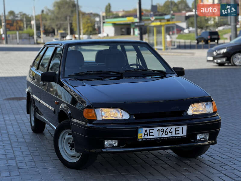 Хэтчбек ВАЗ / Lada 2114 Samara 2012 в Днепре