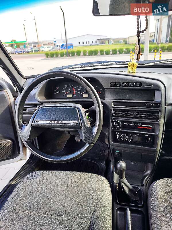 Хэтчбек ВАЗ / Lada 2114 Samara 2006 в Хусте фото 7 Хэтчбек ВАЗ / Lada 2114 Samara 2006 в Хусте