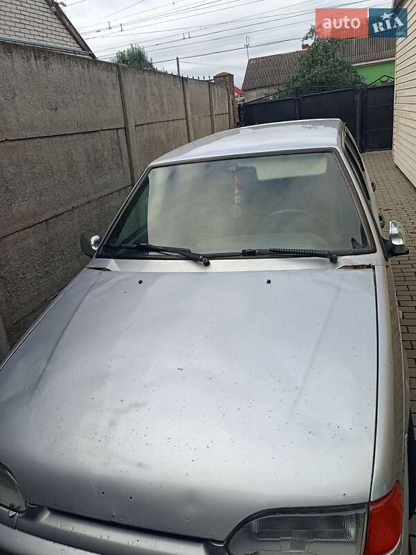 Хэтчбек ВАЗ / Lada 2114 Samara 2005 в Житомире