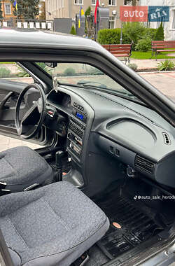 Хэтчбек ВАЗ / Lada 2114 Samara 2009 в 