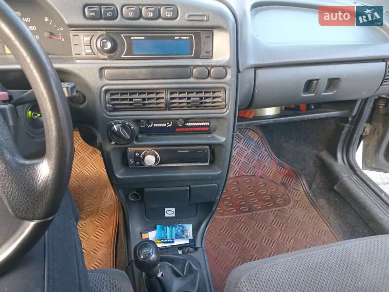 Хетчбек ВАЗ / Lada 2114 Samara 2010 в Запоріжжі