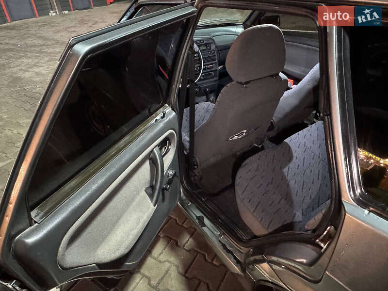 Хетчбек ВАЗ / Lada 2114 Samara 2011 в Борисполі фото 9 Хетчбек ВАЗ / Lada 2114 Samara 2011 в Борисполі